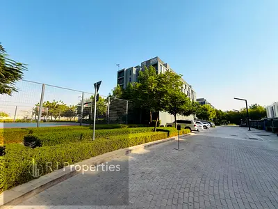 HOT OFFER LUXURY AND VERY SPACIOUS STUDIO WITH SEPARATE KITCHEN WITH WARDROBE WITH PARKING GYM POLL READY TO MOVE JUST 36k