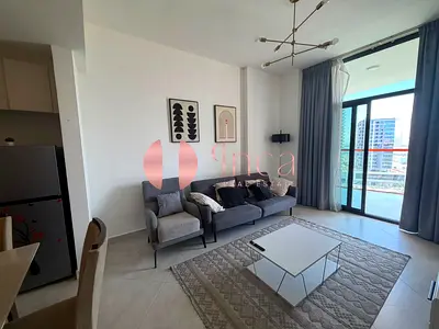 Fully Furnished | Pool view | Mid floor