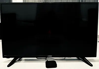 40-inch Toshiro LED TV  - Excellent Working Condition