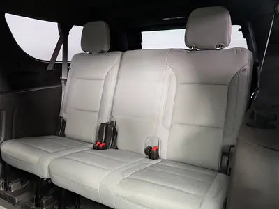 2021 GMC YUKON — фото 16