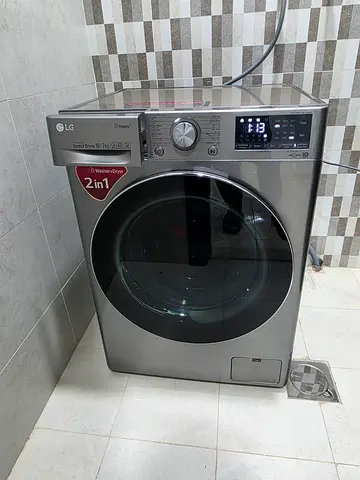 LG New Model washing machine 2in1 10kg/7kg