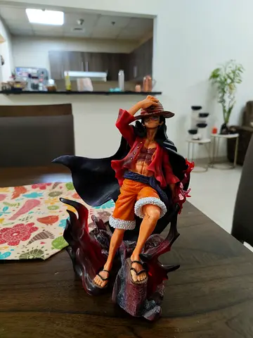 One Piece Luffy Resin Figurine - Collectible Anime Statue