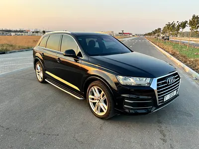Free accident. Original paint. clean car .Audi Q7 45 TFSI Quattro 2017 | GCC Specs | Well Maintained