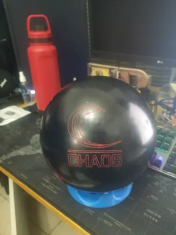 Columbia 300 Chaos Bowling Ball - Used, Good Condition
