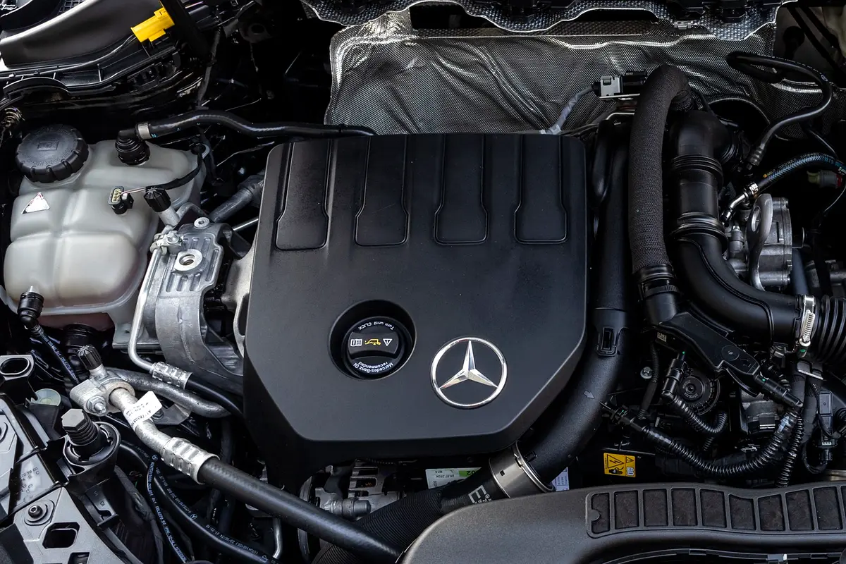 Mercedes-Benz GLA-Class 2025