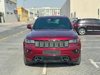 Jeep Grand Cherokee Night Eagle 2017 GCC Specs