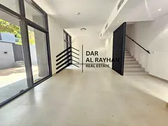 4 Bedrooms》》Corner Townhouse with Majlis》》 For Rent
