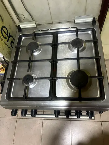 Stainless Steel 4-Burner Gas Hob / Stove - Used