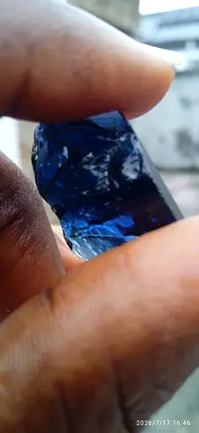 Natural deep blue sapphire