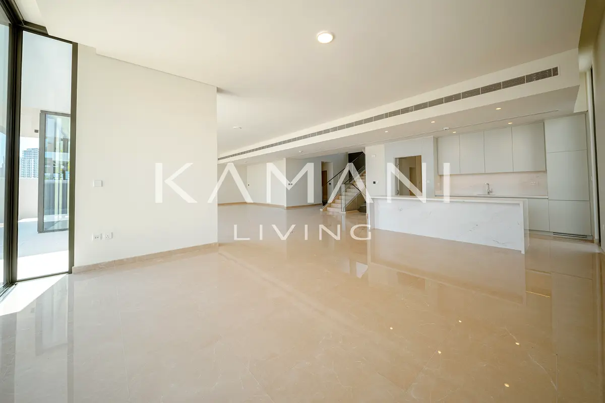 Elegant 5BR Branded Villa | Address Hillcrest
