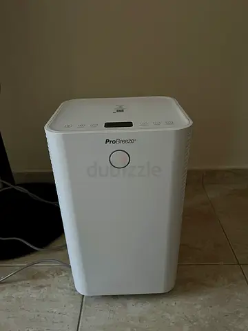 Compact White Dehumidifier / Air Purifier Unit - New 1 month used