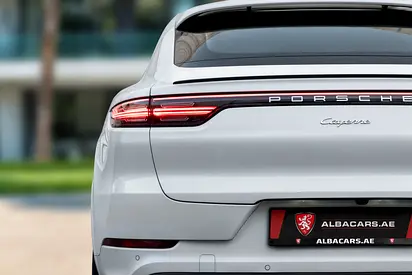 صورة 6 لـ 2021 Porsche CAYENNE