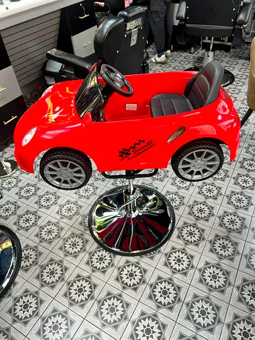 Kids hair cutting chair