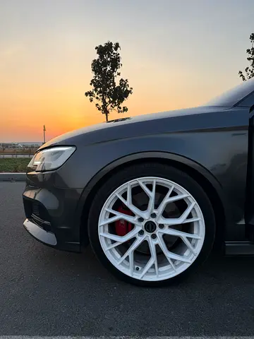 صورة مصغرة 12 لـ 2017 AUDI S3