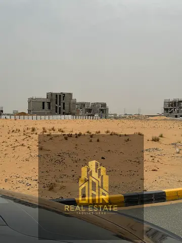أرض تجارية زاوية للبيع في الحوشي | 15,267 قدم مربع | تطل على حديقة عامك