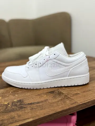 White Air Jordan 1 low sneakers (mens size, brand new)