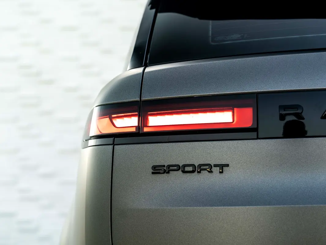 Land Rover Range Rover Sport 2024