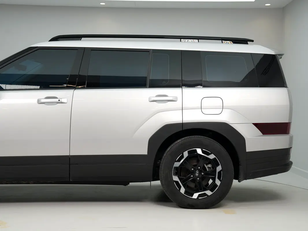 Hyundai Santa Fe 2025