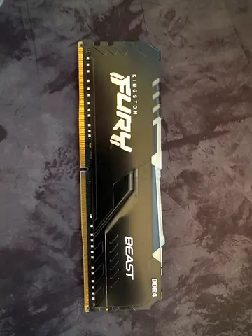 Kingston Fury Beast DDR4 RAM 1x16 (like new)