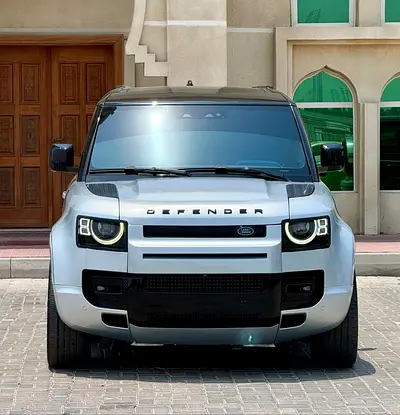 2021 Land Rover Defender 110 SE P400 - American Specs - Low Mileage