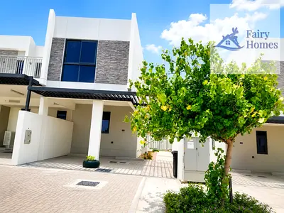 3BR Townhouse With Maidroom | Close To Amenties | Serious Seller