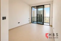 CREEK VIEWS | MODERN STUDIO | PRIME LOCATION