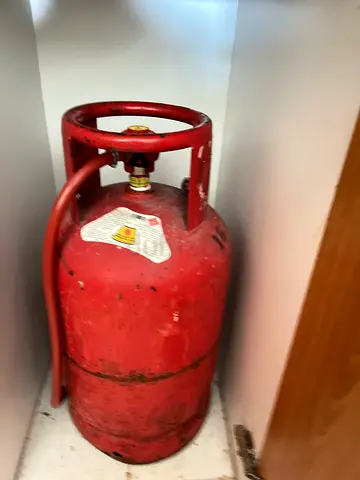 Cylinder