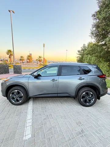 صورة 7 لـ 2025 Nissan ROGUE