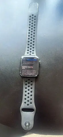 Apple Watch Series 7 45mm, Battery Health 90%