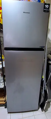 Hisense Inverter Refrigerator with Top Freezer Silver and wash machine 7 kg