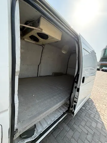 2014 Toyota HIACE 照片 7