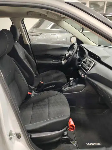 صورة 12 لـ 2023 Nissan KICKS