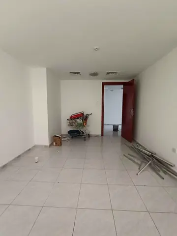 Apartment for annual rent in Sharjah – Abu Shagara area, directly on Al Wahda Street Three-bedroom apartment with living room, central air conditionin