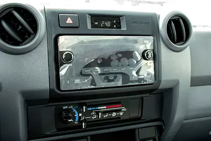 Toyota Land Cruiser LC 76 Base, миниатюра 9