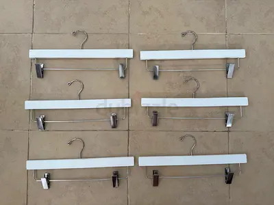 ZARA kids wooden hangers - trousers/shorts