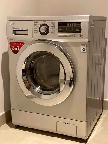 LG 2-in-1 Front Load Washer Dryer (4kg/8kg) - Good Condition