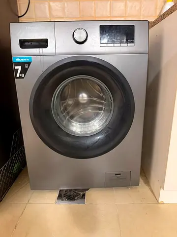 Hisense 7kg Front Load Washing Machine - Good Condition