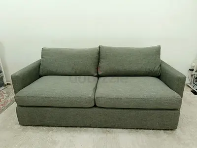 Crate and Barrel Lounge Deep Sofa size 210x110cm