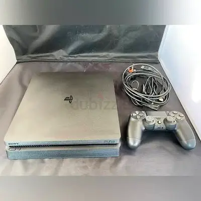 PS4 slim with 2 controllers + 4 games