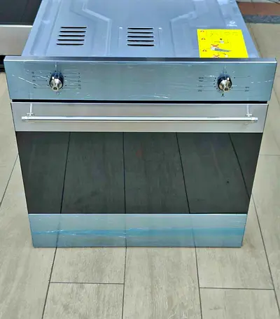 Smeg latest model built-in gas oven 60cm