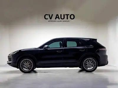 صورة 7 لـ 2023 Porsche CAYENNE