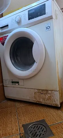 Used front-load washing machine - 7kg, LG, needs cleaning