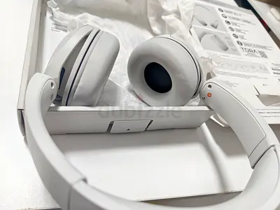 Sony WH-CH520 White Bluetooth headphones with box - Only Open Box Unwanted gift