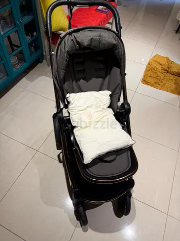 Well-kept single stroller in good condition