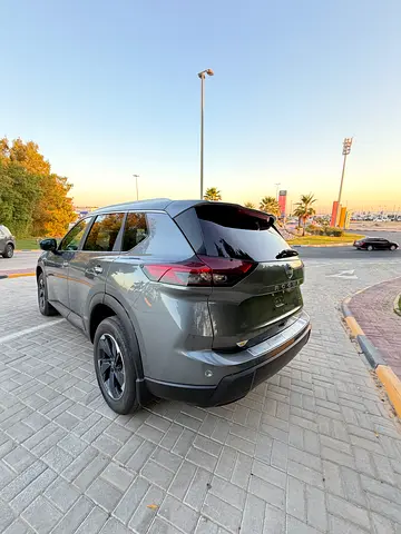 صورة 6 لـ 2025 Nissan ROGUE