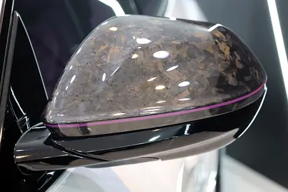 2019 Lamborghini URUS thumbnail 13