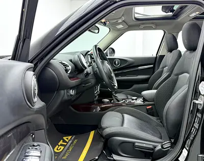 صورة 8 لـ 2018 MINI CLUBMAN