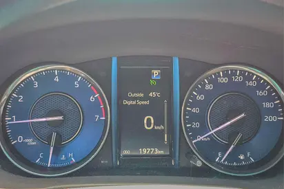2025 Toyota FORTUNER 照片 13
