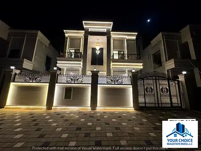 يلا كلاسيك G+1+R للبيع بالحليو 1 🔥 واجهة حجر بالكامل 🏡 مواصفات الفيلا: ✔️ 6 غرف نوم ماستر ✔️ مساحة الأرض: 3014 ✔️ مساحة البناء: 3700 🔹 الد