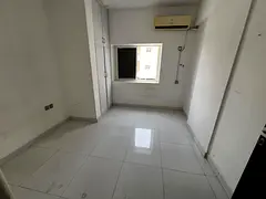 A great opportunity to live in a spacious studio apartment for annual rent in Al Nakheel area – se